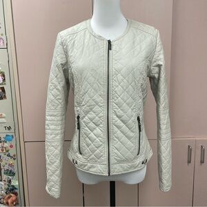 Max Jeans NWT White Quilted Faux Leather Moto Jacket Size Small